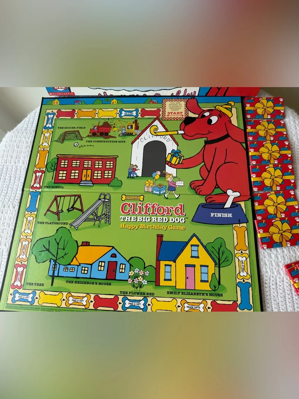 Clifford the Big Red Dog Happy Birthday Game